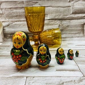 Stacking dolls 5 piece